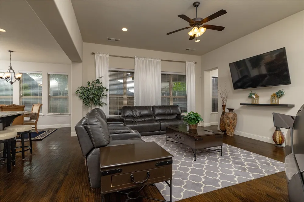 955 Champions Way Roanoke, TX 76262