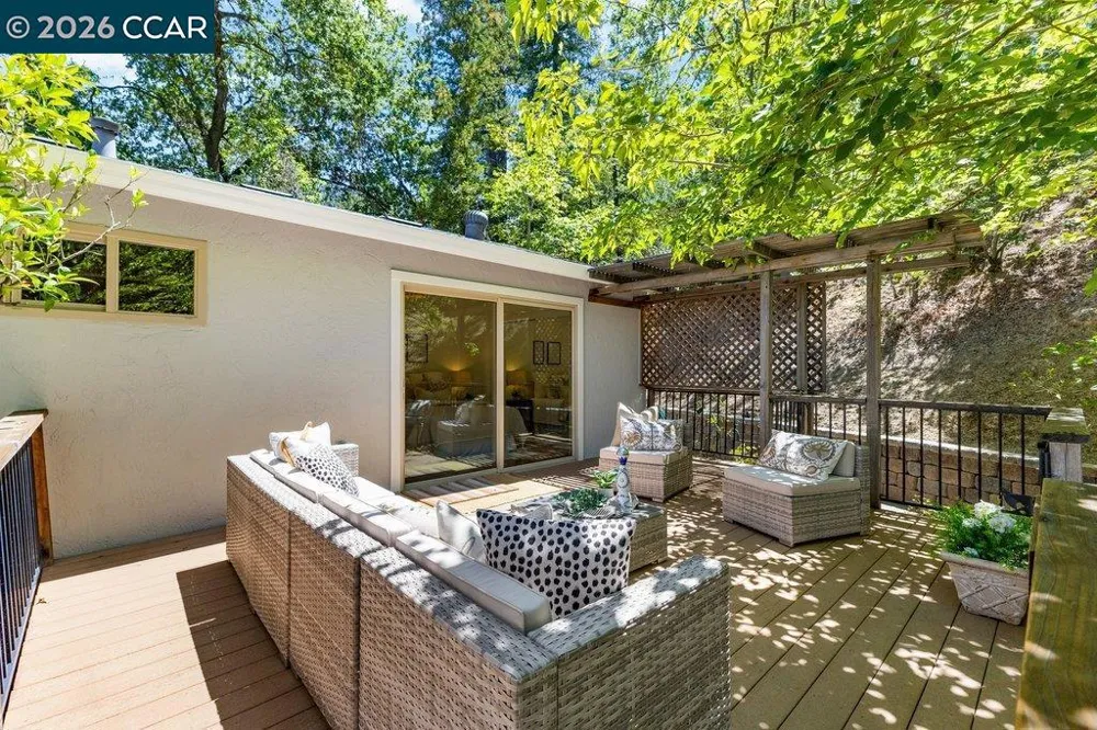 789 Charlton Dr Pleasant Hill, CA 94523