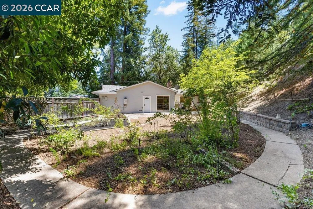 789 Charlton Dr Pleasant Hill, CA 94523