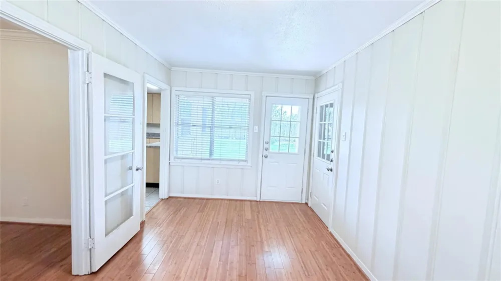 5235 Mimosa Drive Bellaire, TX 77401