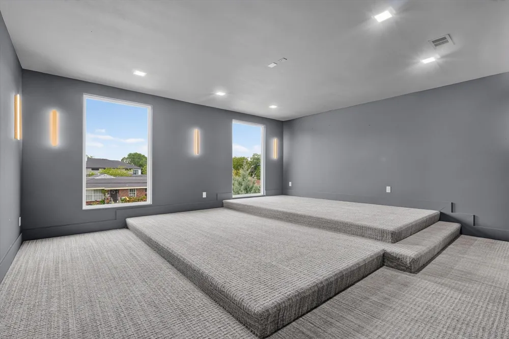 3819 Wemdon Drive Dallas, TX 75220
