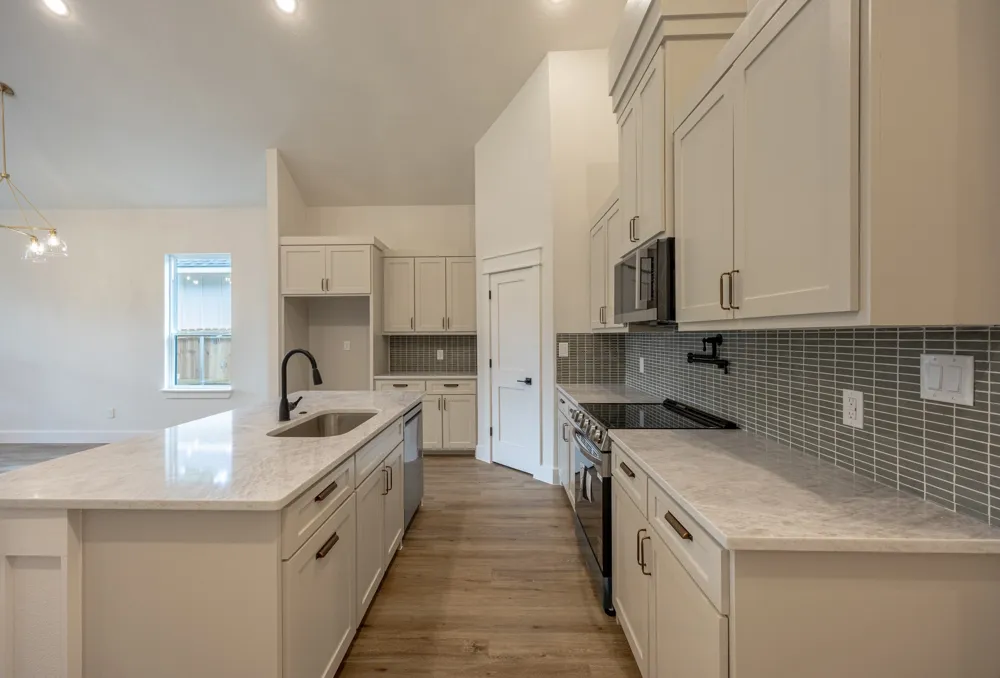 2904 Hiawatha Trail Lake Worth, TX 76135