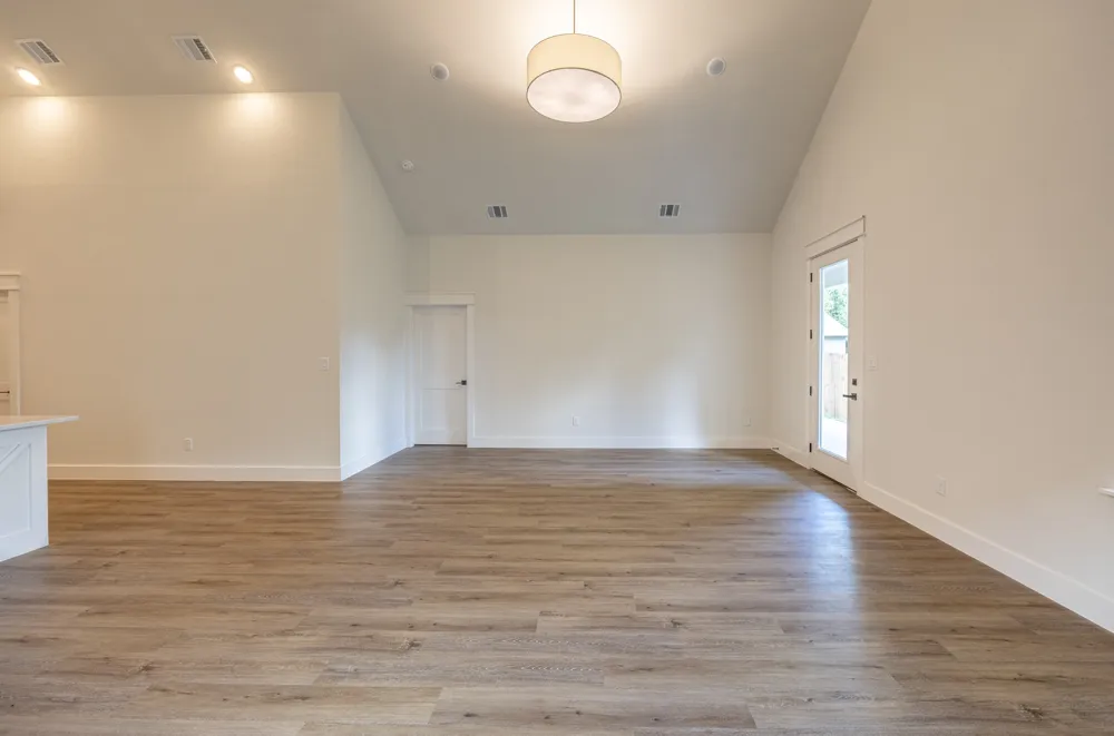 2904 Hiawatha Trail Lake Worth, TX 76135