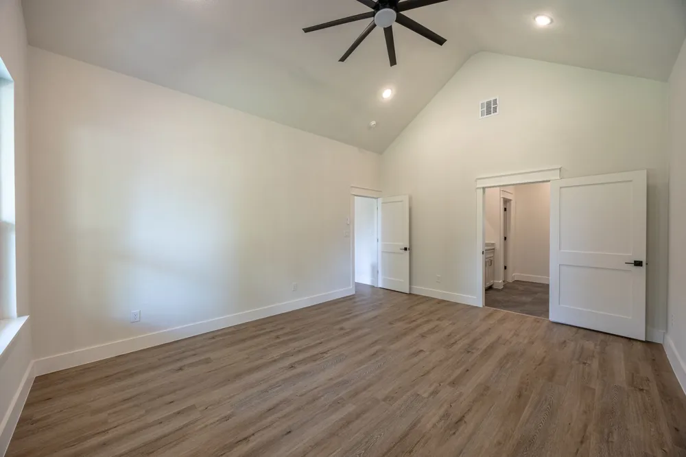 2904 Hiawatha Trail Lake Worth, TX 76135