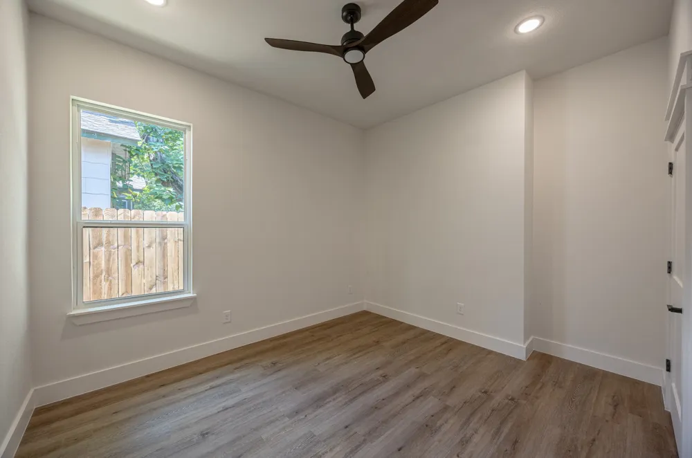 2904 Hiawatha Trail Lake Worth, TX 76135
