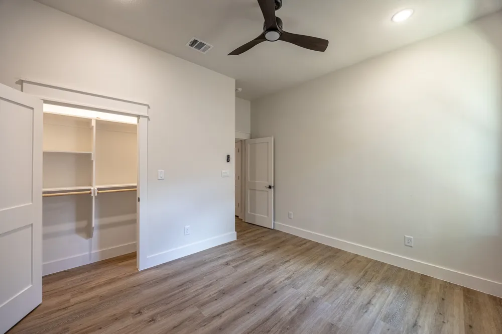 2904 Hiawatha Trail Lake Worth, TX 76135