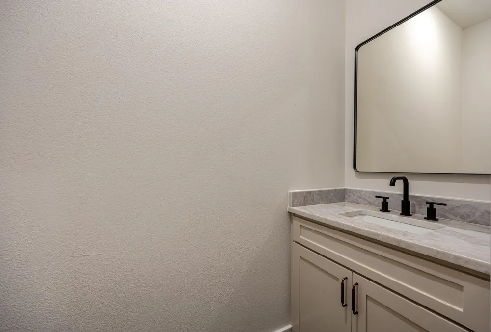 2904 Hiawatha Trail Lake Worth, TX 76135