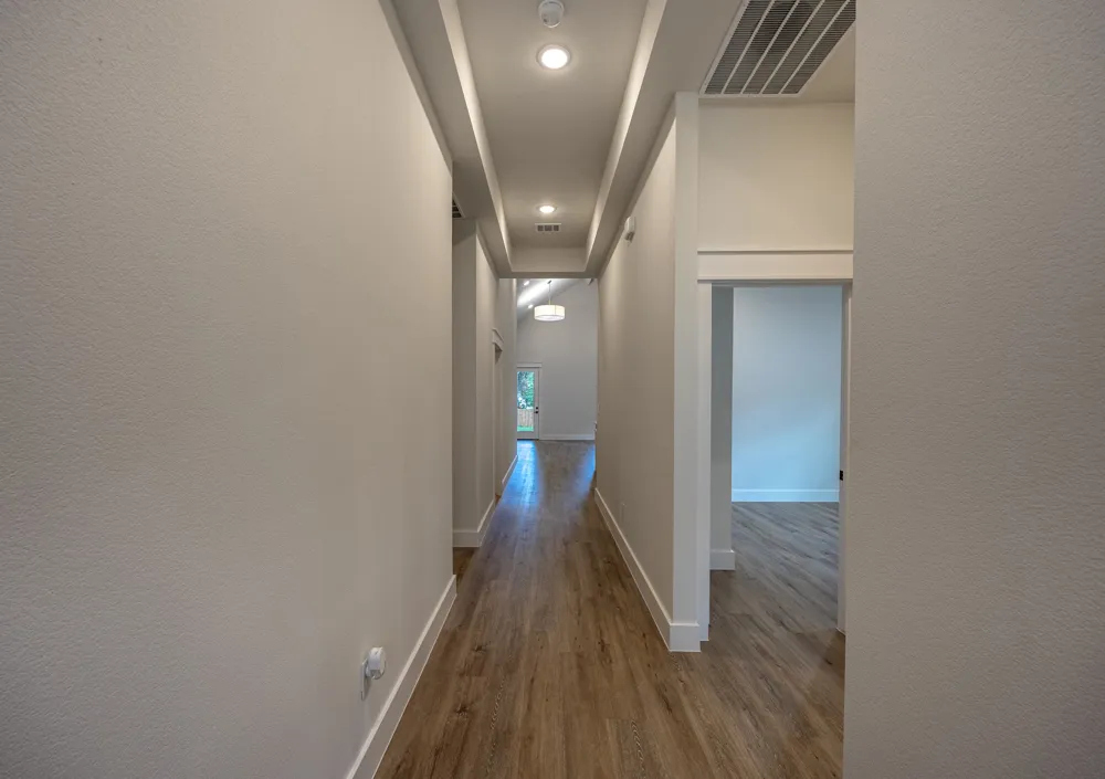 2904 Hiawatha Trail Lake Worth, TX 76135
