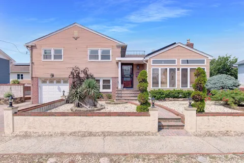 24 Pinehurst Street
