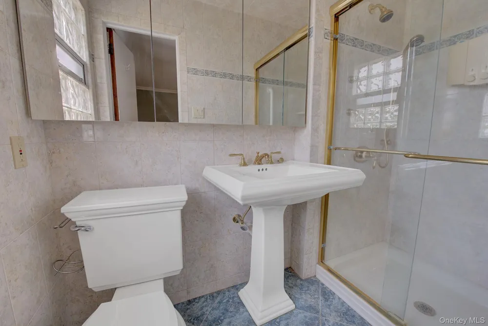 24 Pinehurst Street Lido Beach, NY 11561