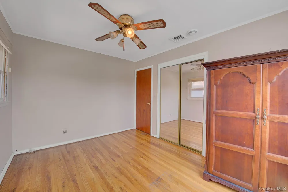 24 Pinehurst Street Lido Beach, NY 11561