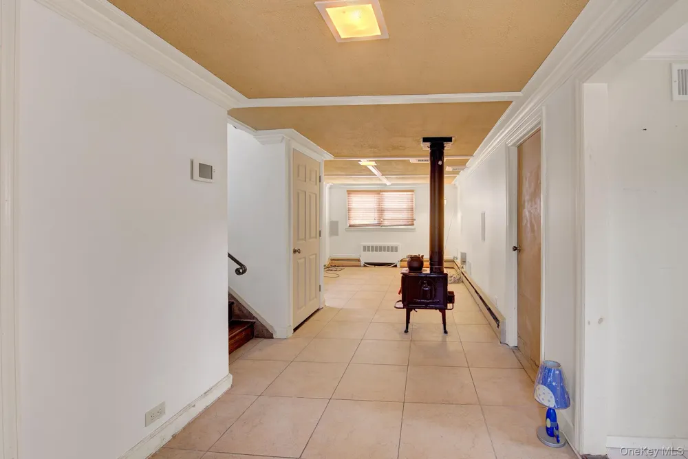 24 Pinehurst Street Lido Beach, NY 11561