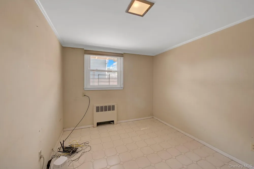 24 Pinehurst Street Lido Beach, NY 11561