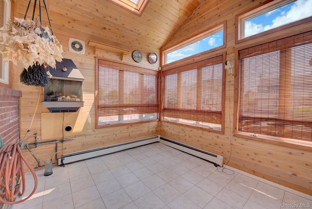 24 Pinehurst Street Lido Beach, NY 11561