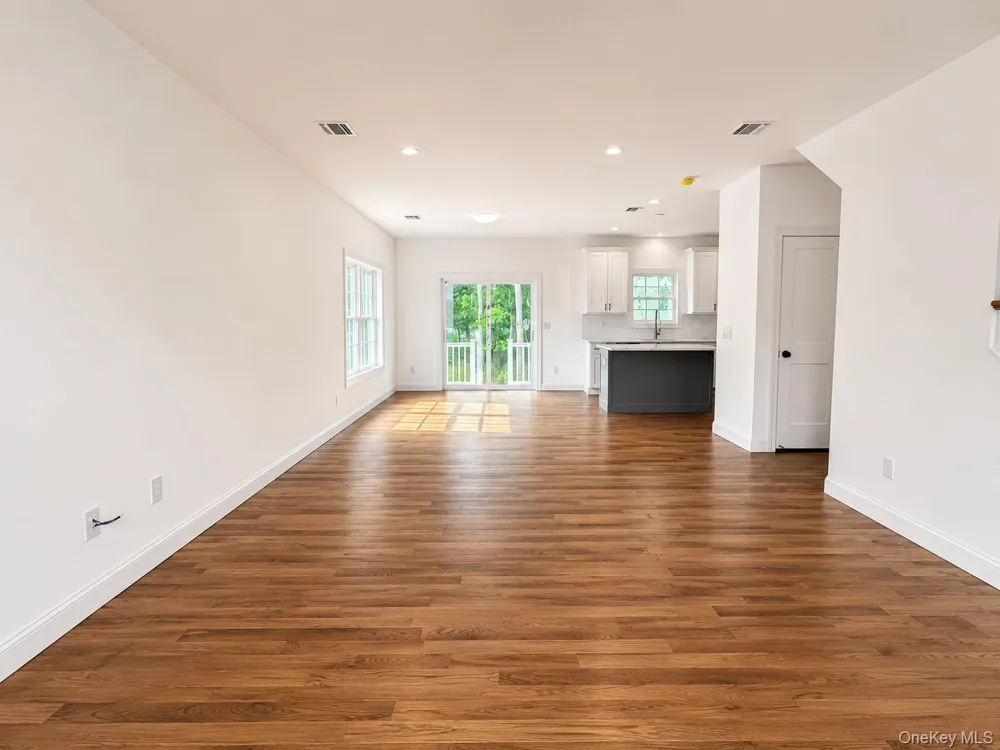 7 Edgewater Drive Mastic Beach, NY 11951