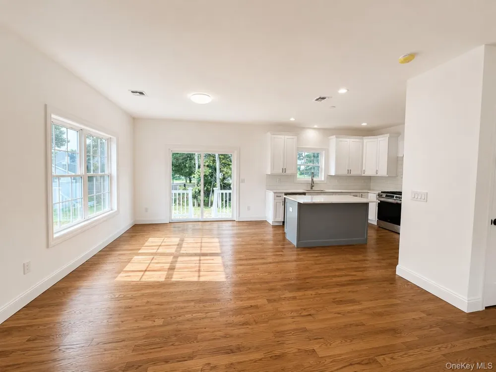 7 Edgewater Drive Mastic Beach, NY 11951