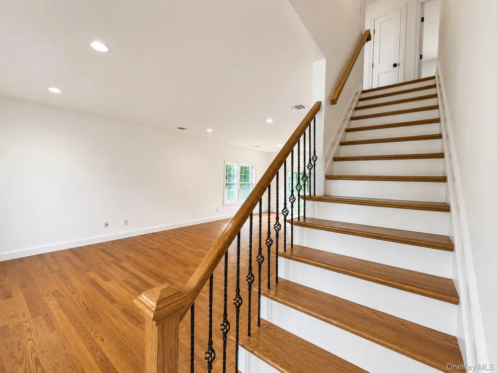 7 Edgewater Drive Mastic Beach, NY 11951