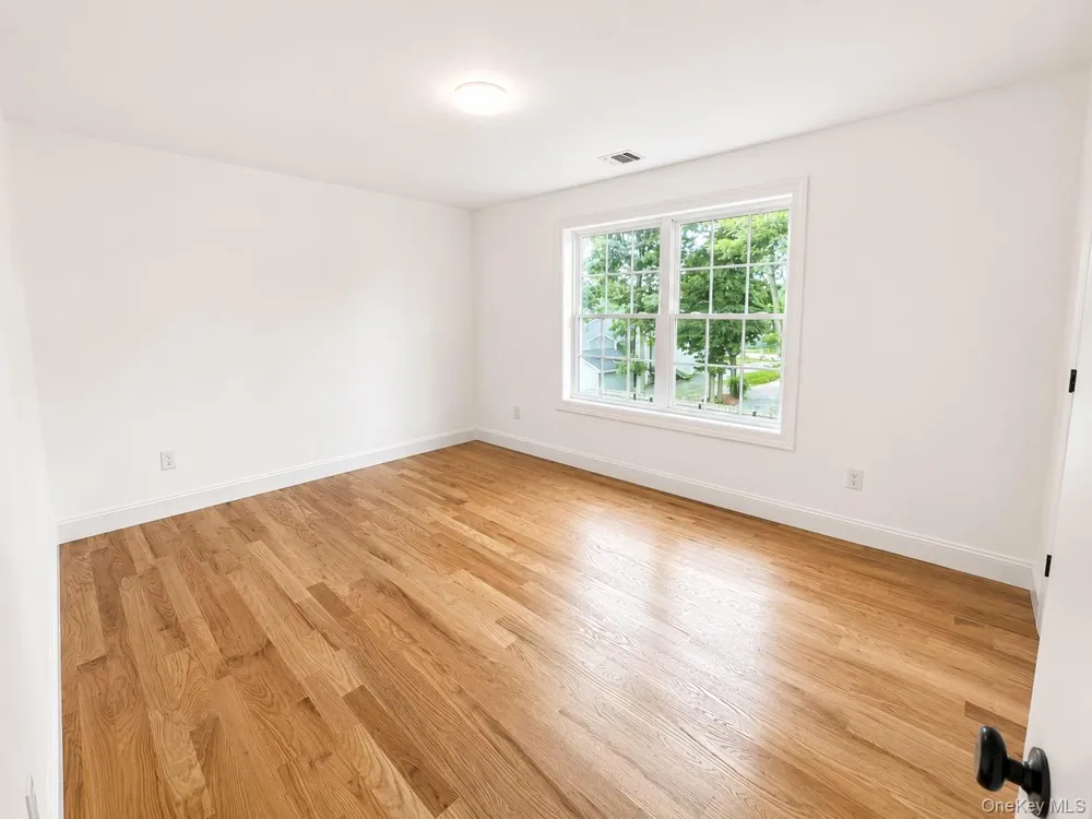 7 Edgewater Drive Mastic Beach, NY 11951