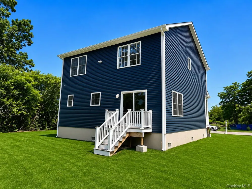 7 Edgewater Drive Mastic Beach, NY 11951