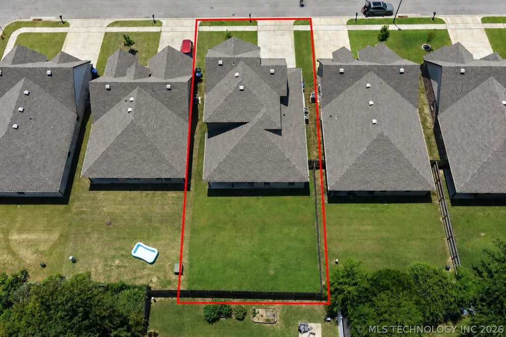2416 W Birmingham Street Broken Arrow, OK 74011