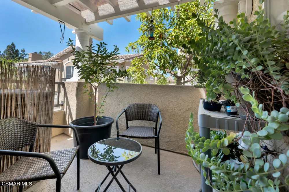 11688 Quailcreek Court Moorpark, CA 93021