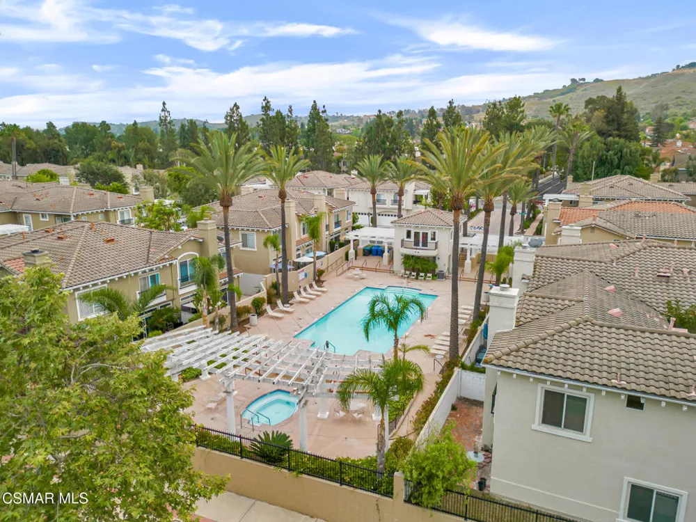 11688 Quailcreek Court Moorpark, CA 93021