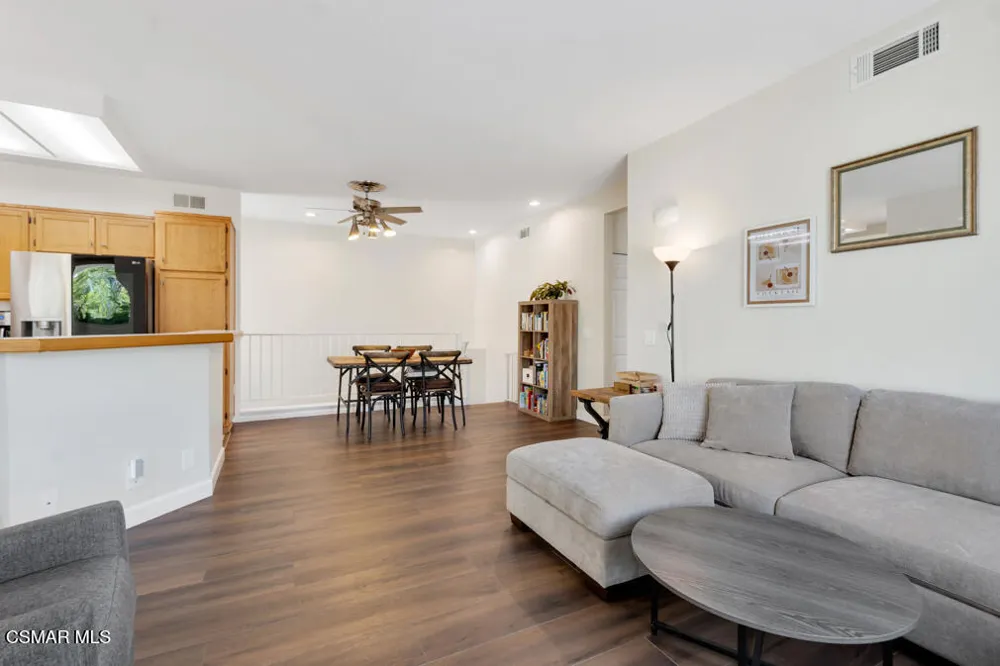 11688 Quailcreek Court Moorpark, CA 93021