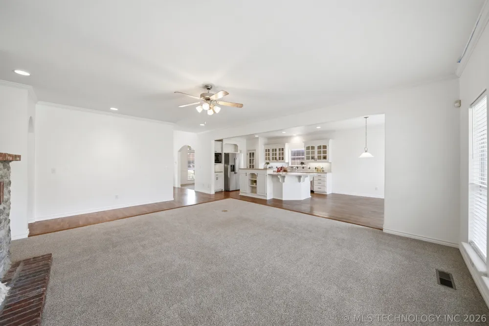 8523 S 70th EastAvenue Tulsa, OK 74133