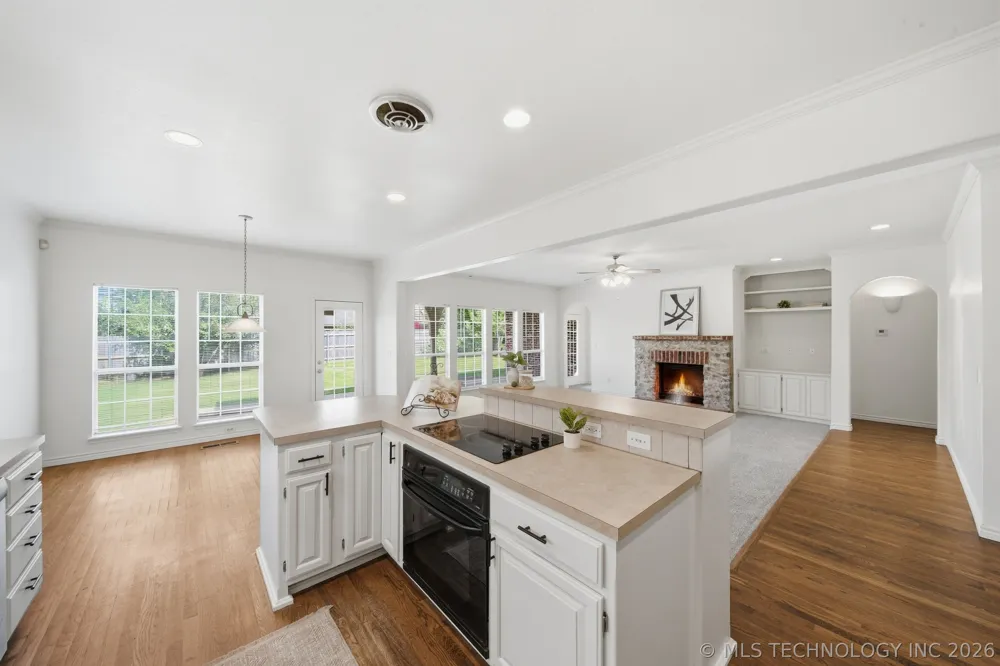 8523 S 70th EastAvenue Tulsa, OK 74133