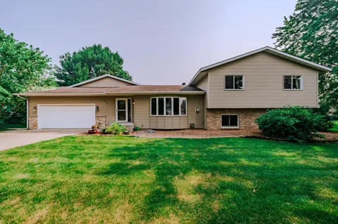 5708 Nightingale Court