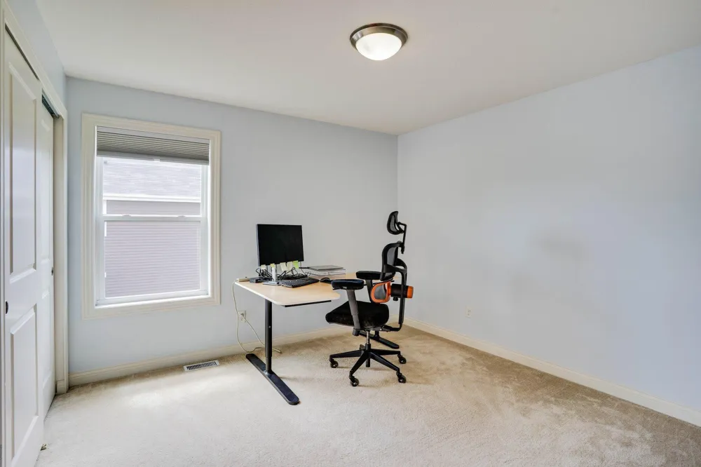 1834 Spring Creek Drive Carver, MN 55315