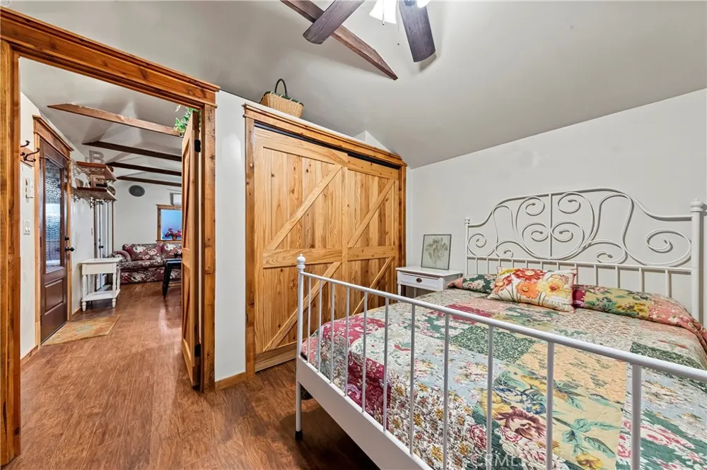 7601 Dogwood Avenue Rosamond, CA 93560