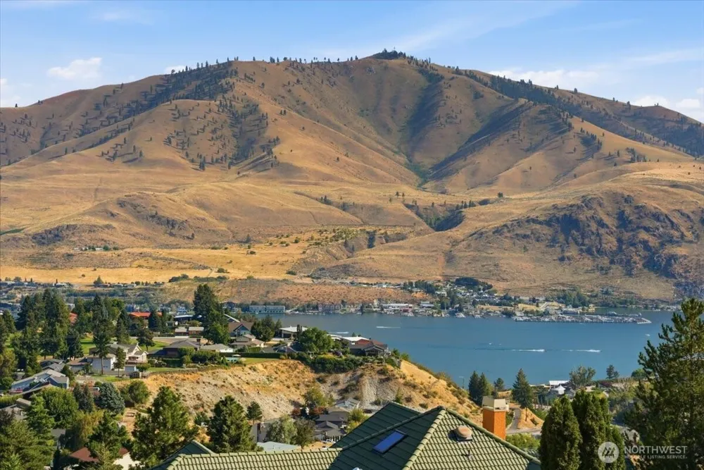 137 Long Drive Chelan, WA 98816