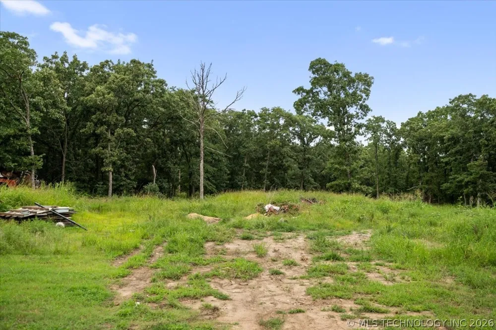 15141 English Road Mounds, OK 74047