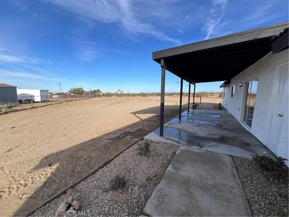 12911 Corton St Phelan, CA 92371