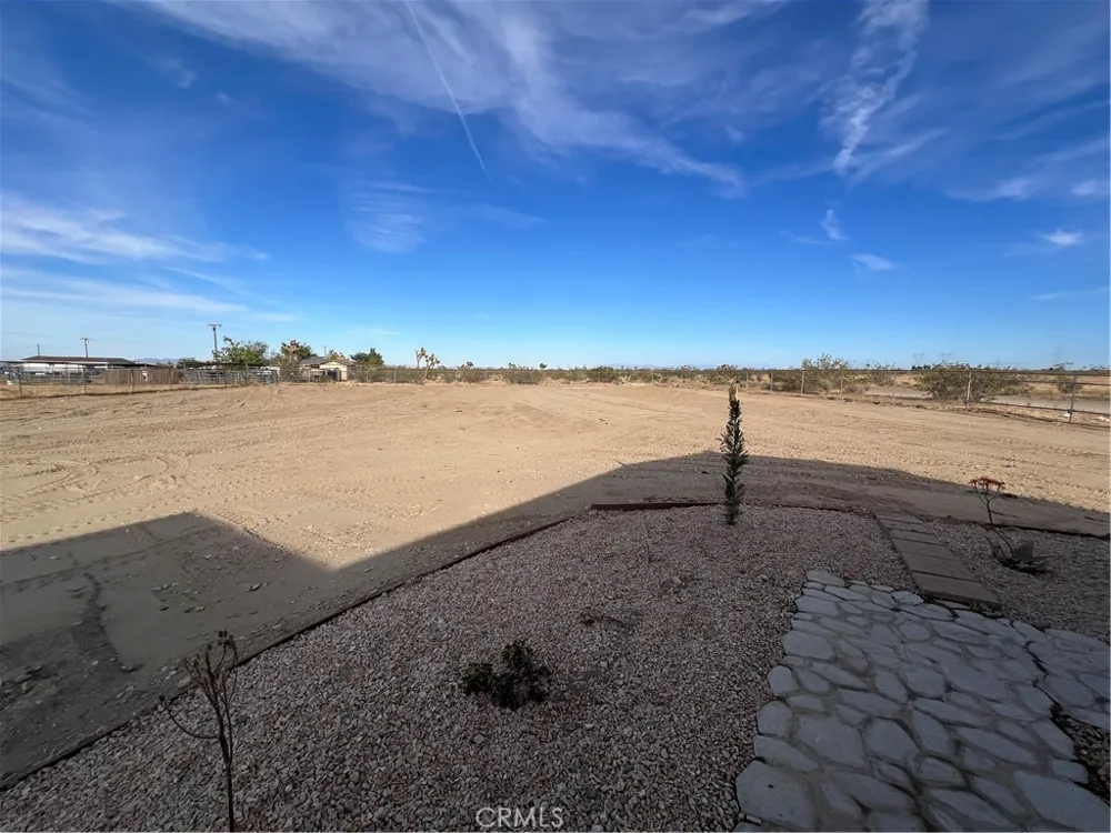 12911 Corton St Phelan, CA 92371