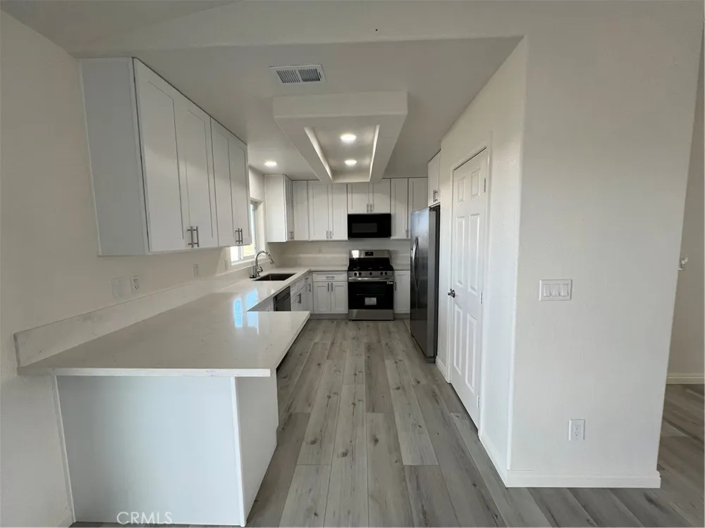 12911 Corton St Phelan, CA 92371