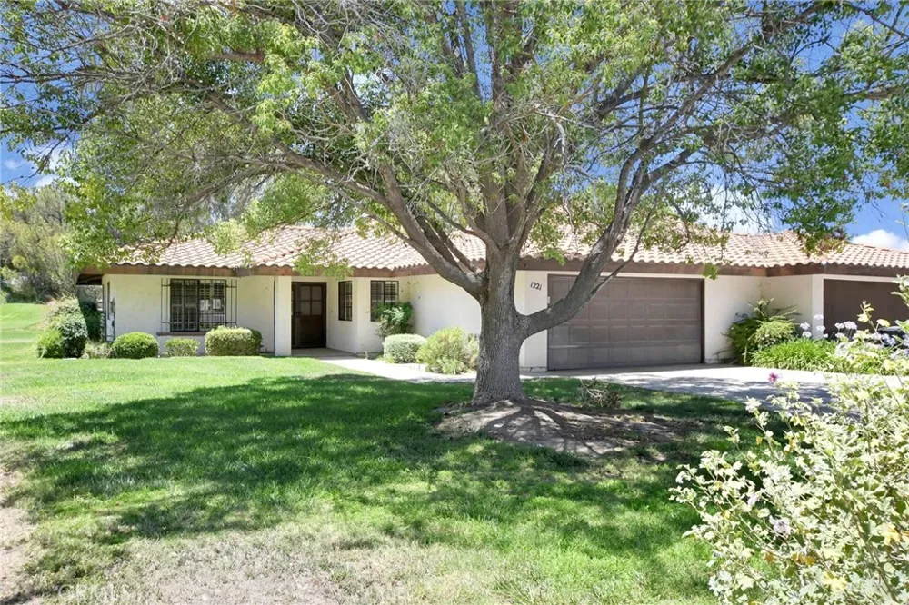 1221 Seven Hills Drive Hemet, CA 92545