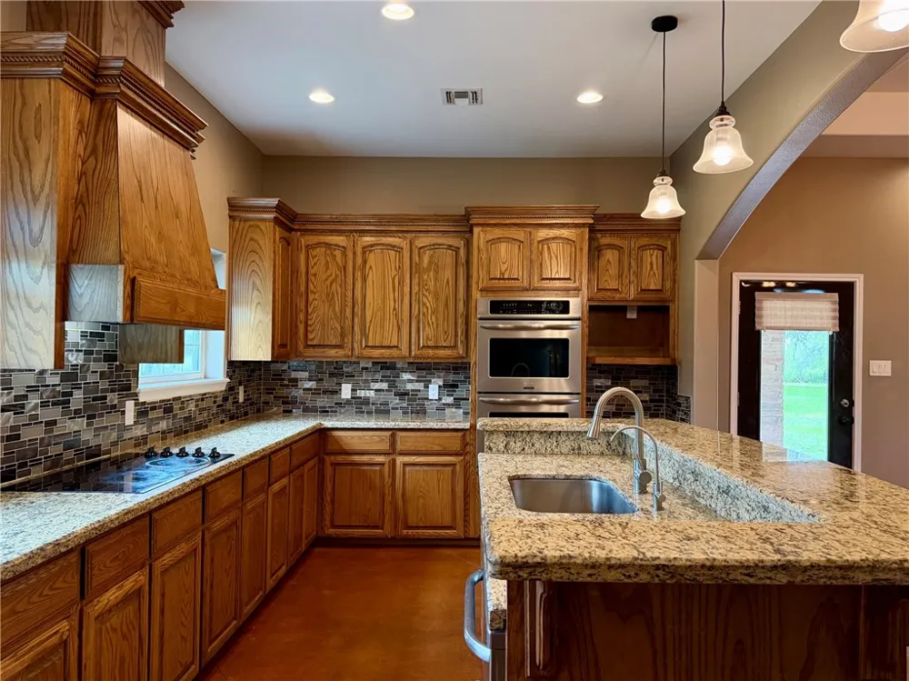 270 County Road 1044 Kingsville, TX 78363