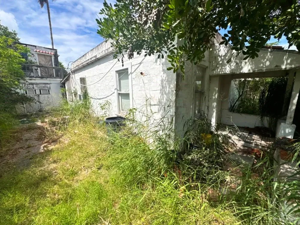 312 W Jessamine Avenue La Feria, TX 78559