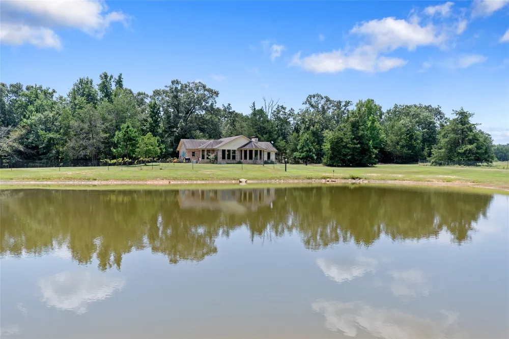 253 County Road 2412 Pickton, TX 75471