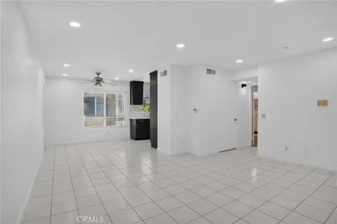 8828 Burnet Ave #9