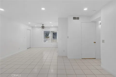 8828 Burnet Ave #9
