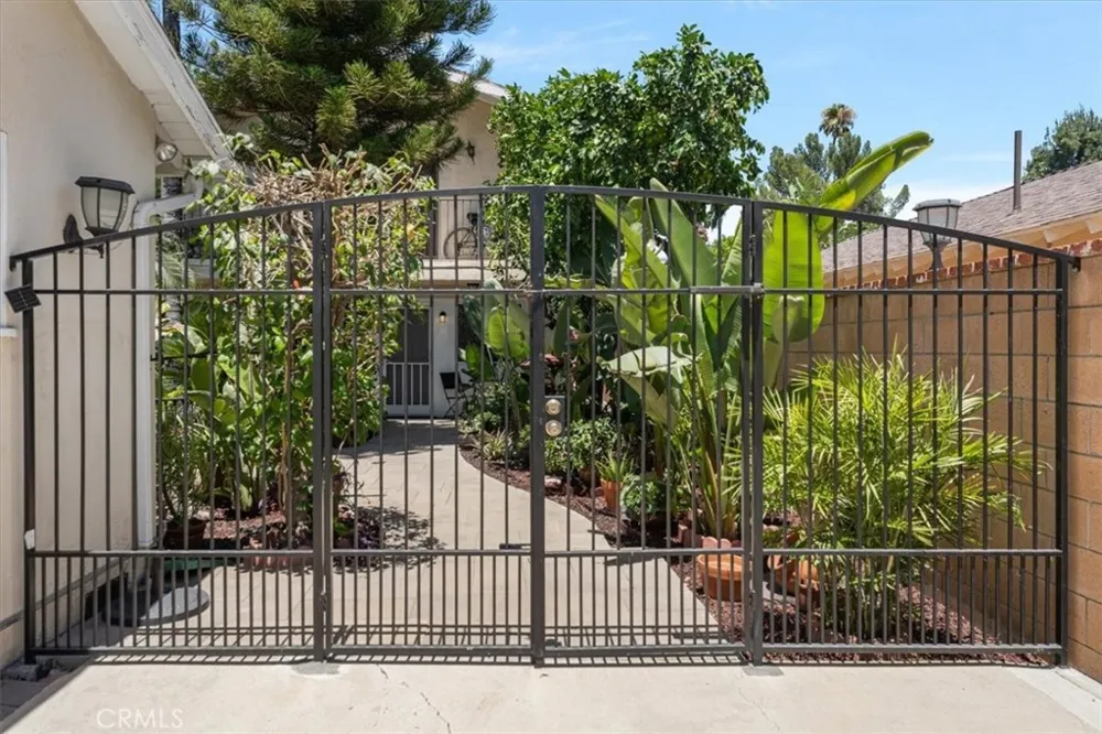 22521 Victory Boulevard #B West Hills, CA 91307