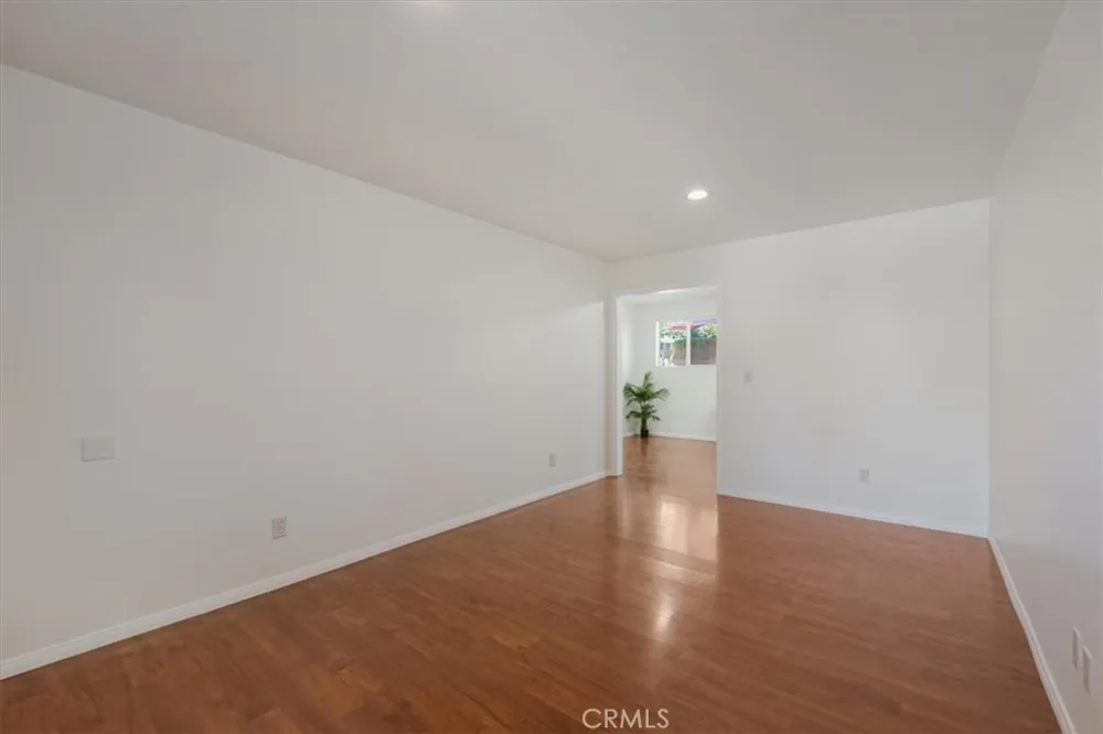 22521 Victory Boulevard #B West Hills, CA 91307