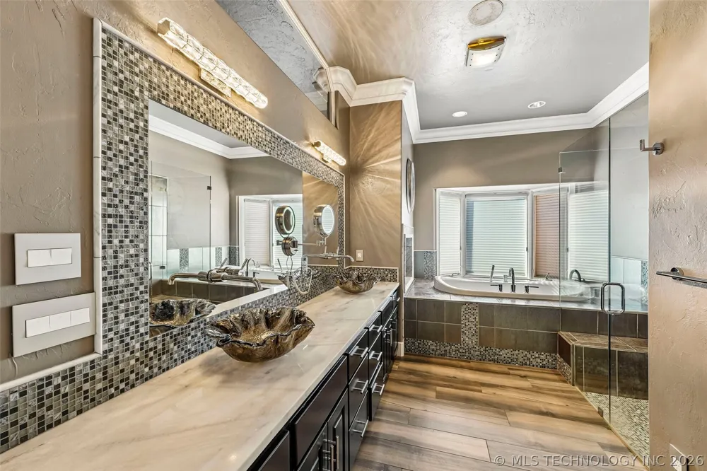 14813 Hollyhock Drive Oklahoma City, OK 73142