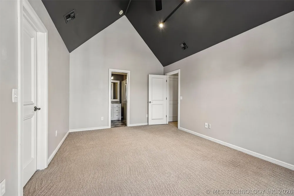 14813 Hollyhock Drive Oklahoma City, OK 73142