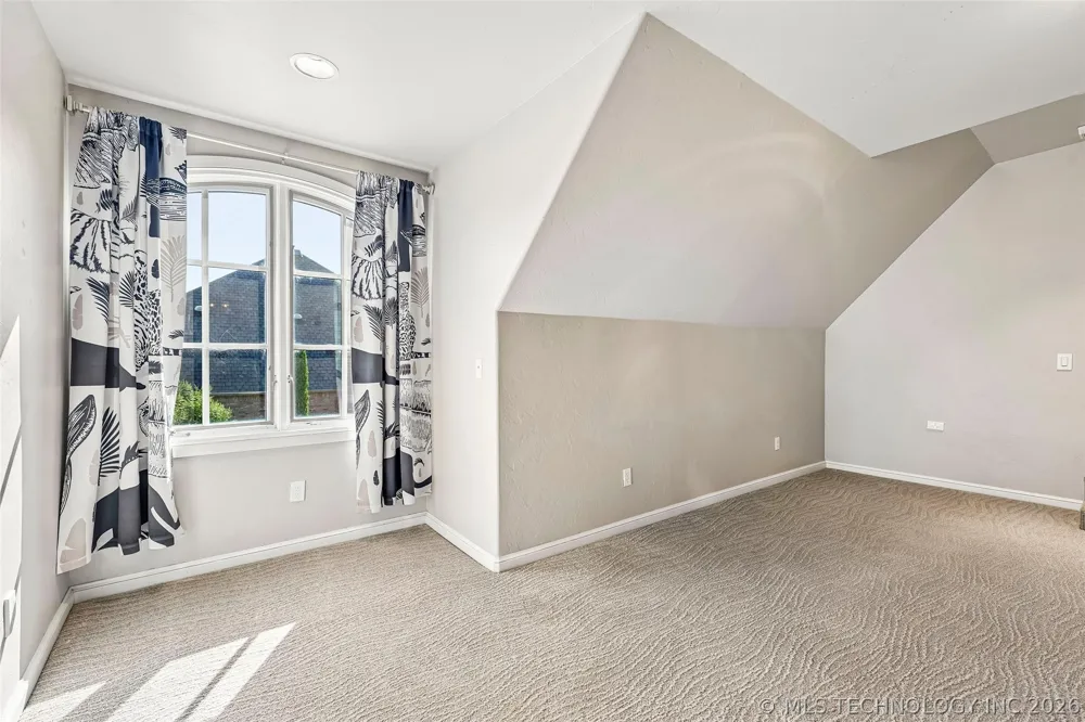 14813 Hollyhock Drive Oklahoma City, OK 73142