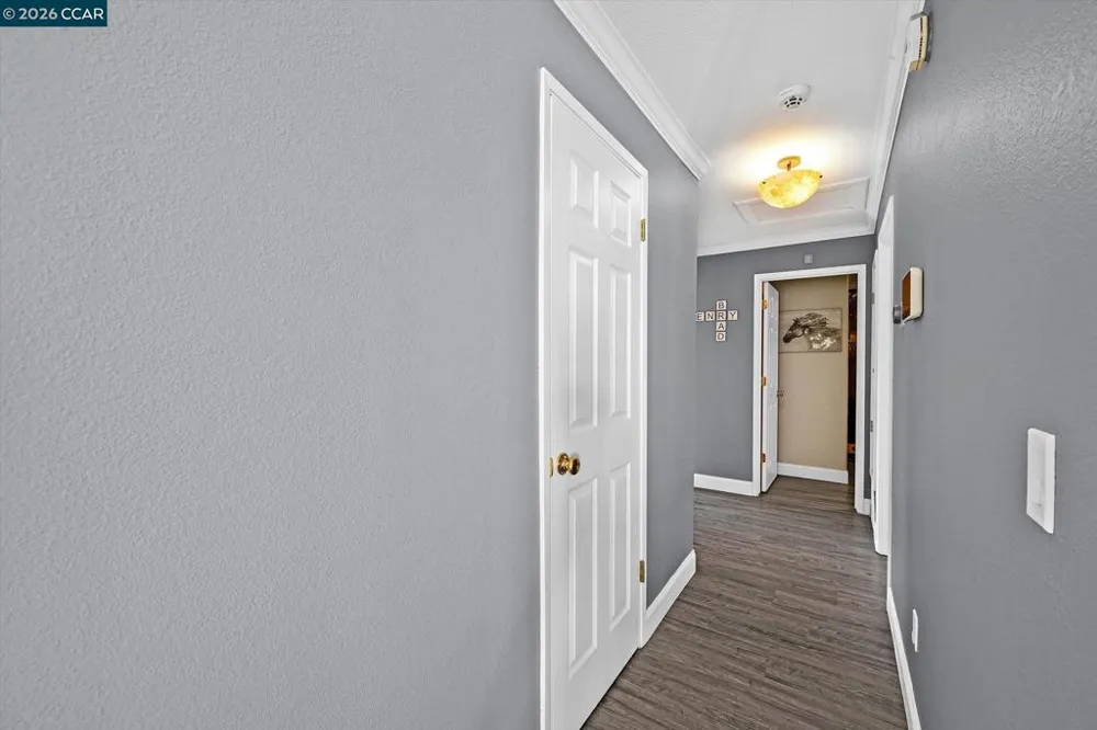 552 Redwood Dr Vacaville, CA 95687