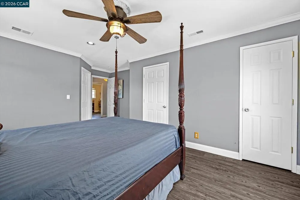 552 Redwood Dr Vacaville, CA 95687